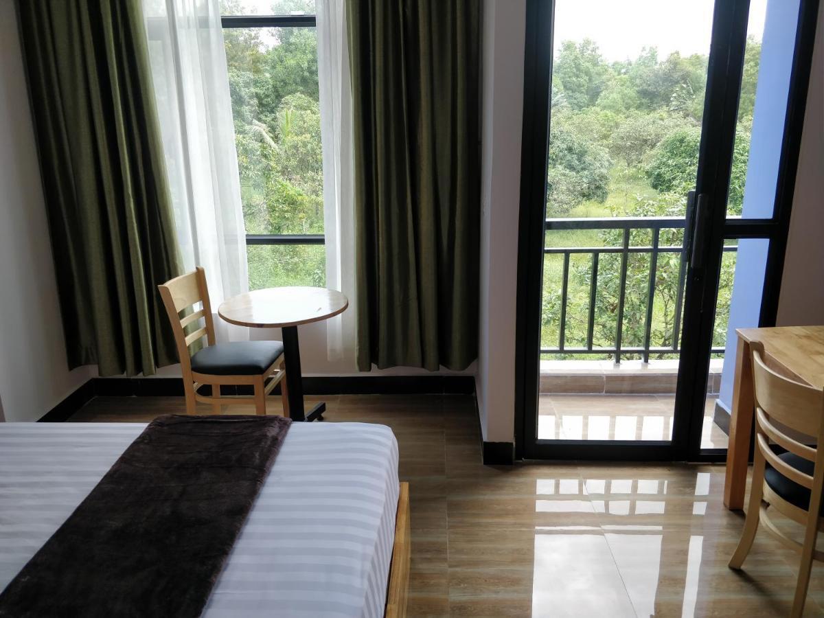 Seven Color Hotel Sihanoukville Exterior photo